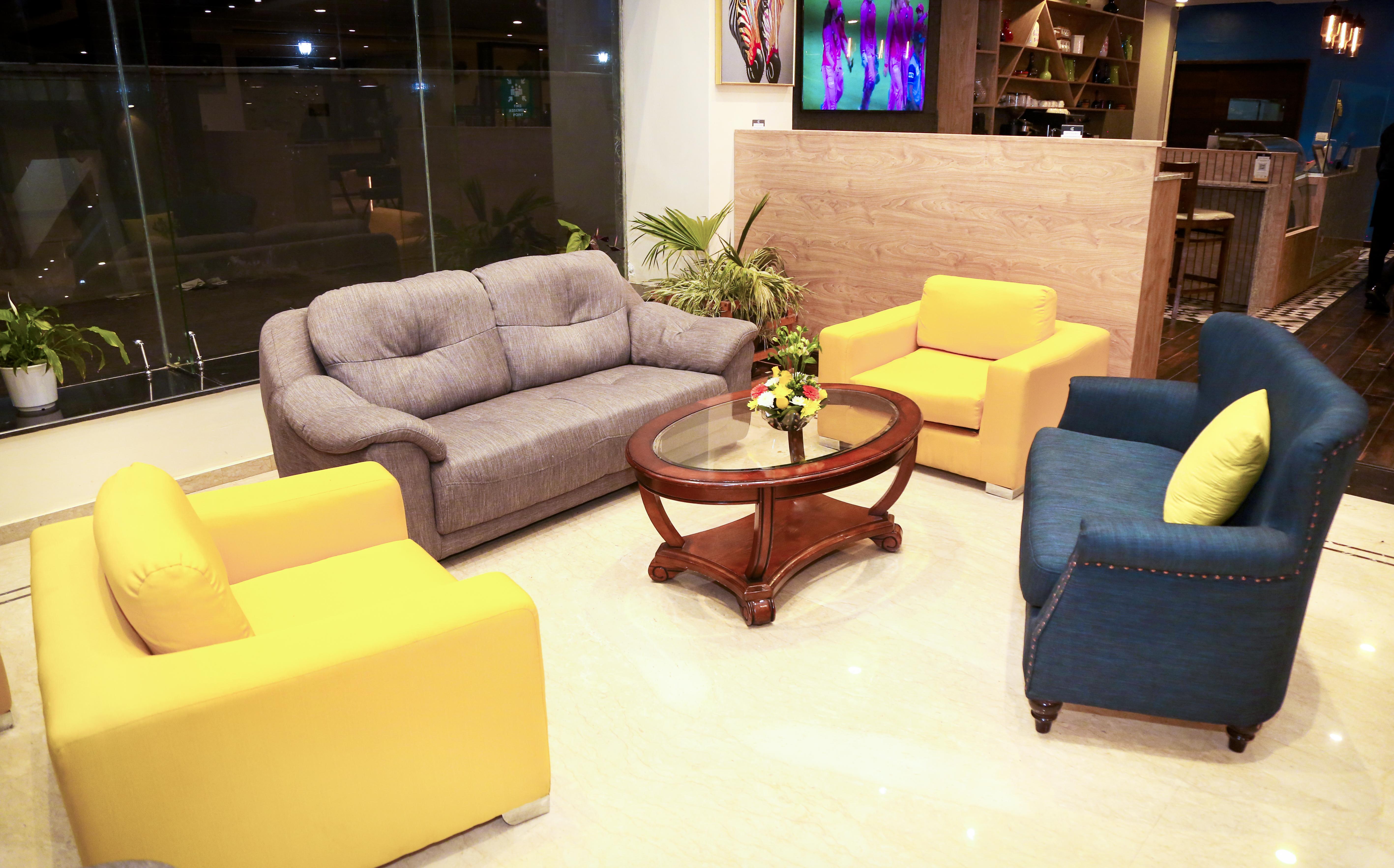 Golden Tulip Westlands Nairobi Hotell Exteriör bild
