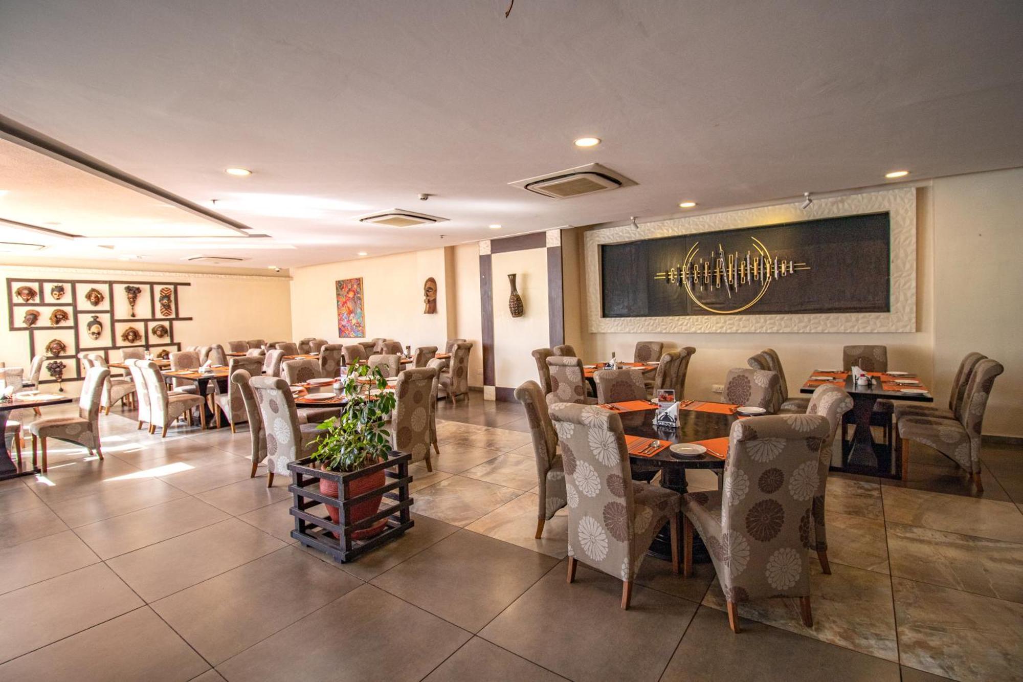 Golden Tulip Westlands Nairobi Hotell Exteriör bild