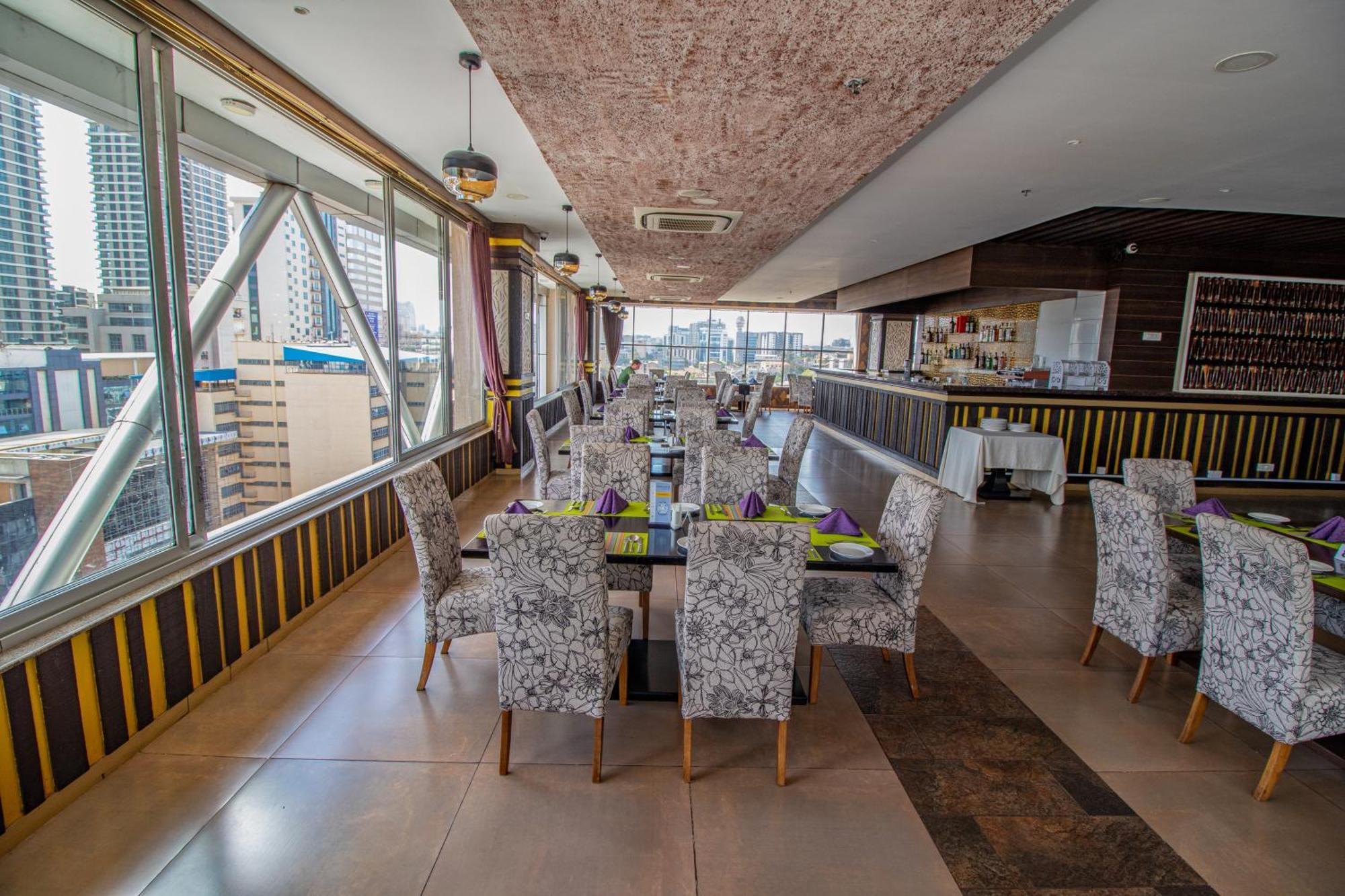 Golden Tulip Westlands Nairobi Hotell Exteriör bild